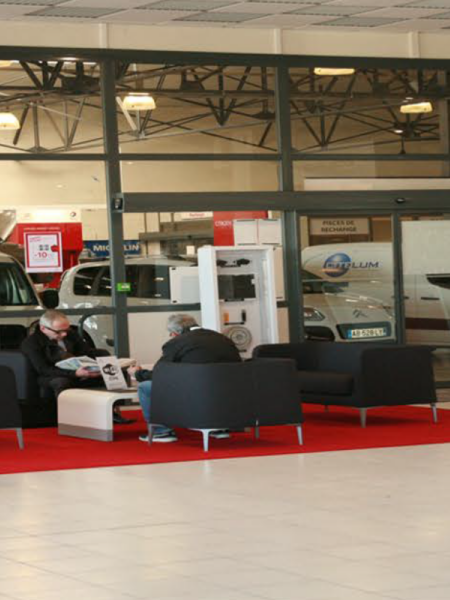 Bureaux et showroom, Vénissieux (69)